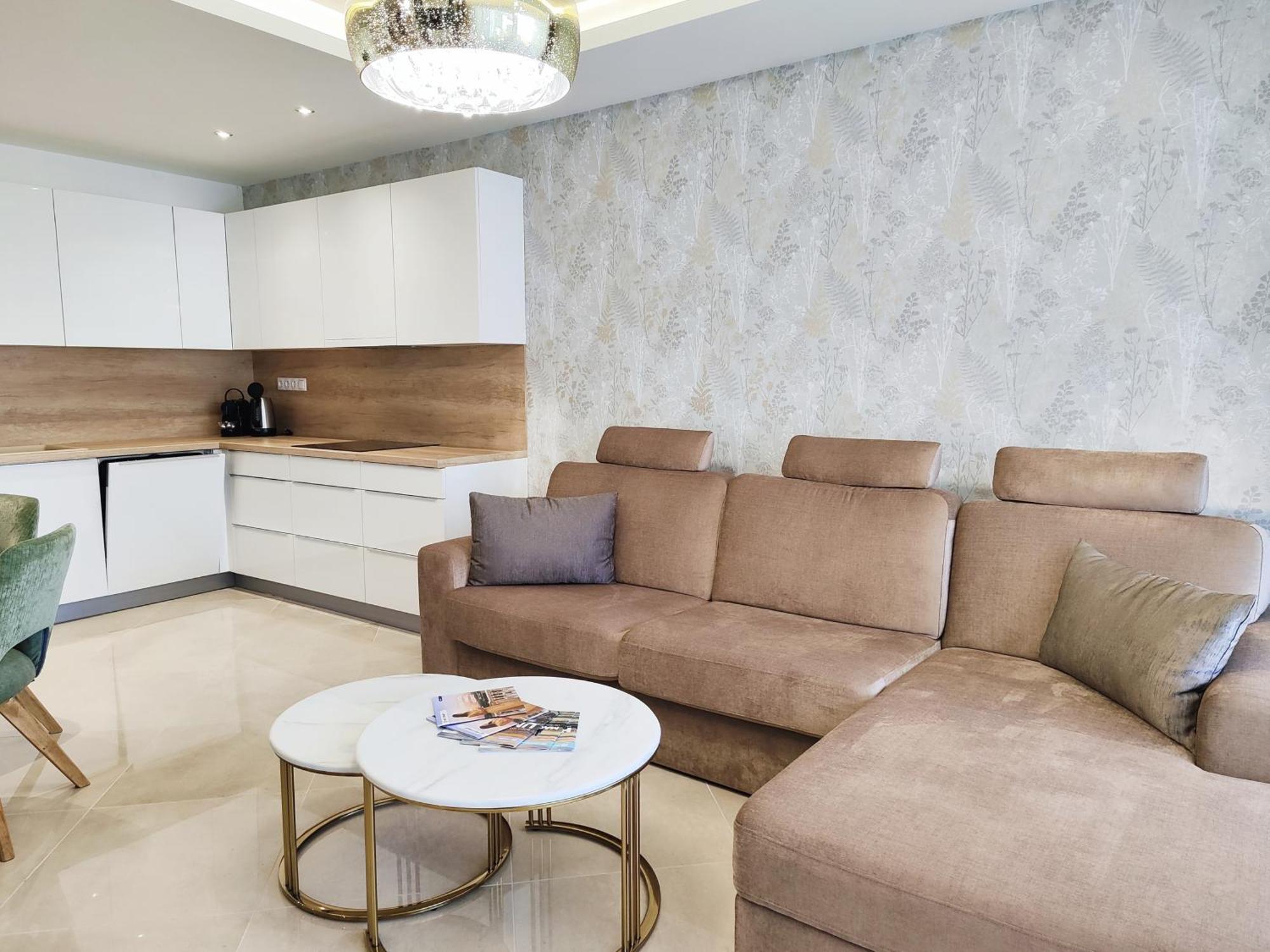 Royal Liberty Apartment Кестхей Экстерьер фото
